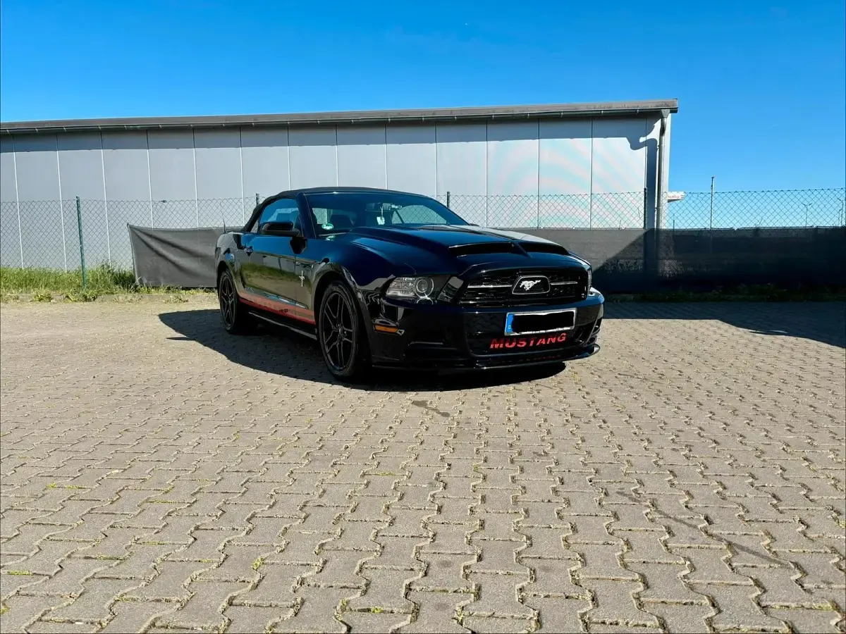 Gebraucht Ford Mustang 305 PS (224 kW) 2014 Schwarz Cabrio