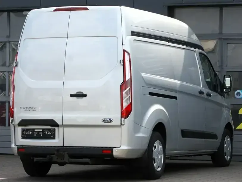 Occasion Ford Transit Custom Trend 131 ch (96 kW) 2020 Argent Pick-up