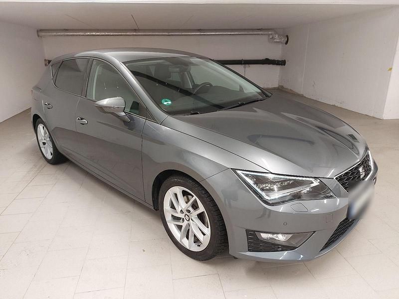Second-hand Seat Leon FR 150 CP (110 kW) 2016 Gri Berlinǎ