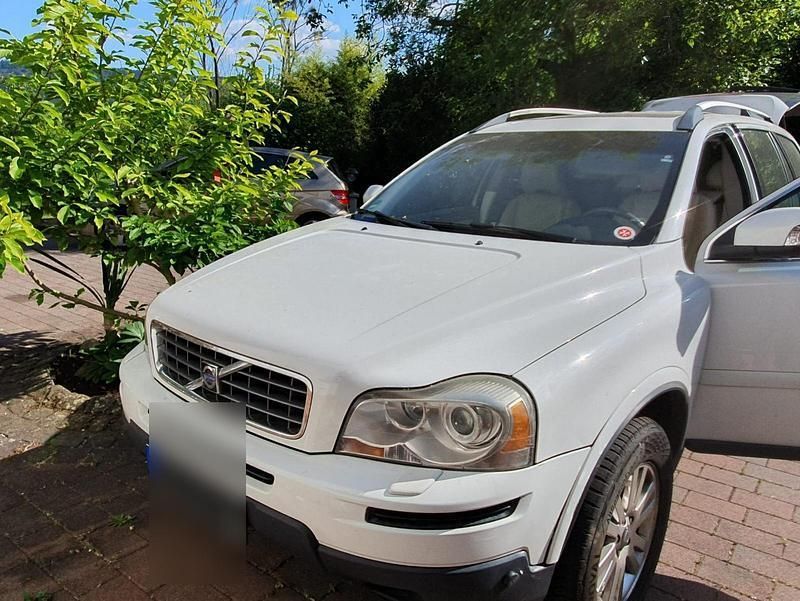 Weiß Gebraucht 2006 Volvo XC90 Summum SUV | 5.900 € (Fairer Preis) - Bild 1/4
