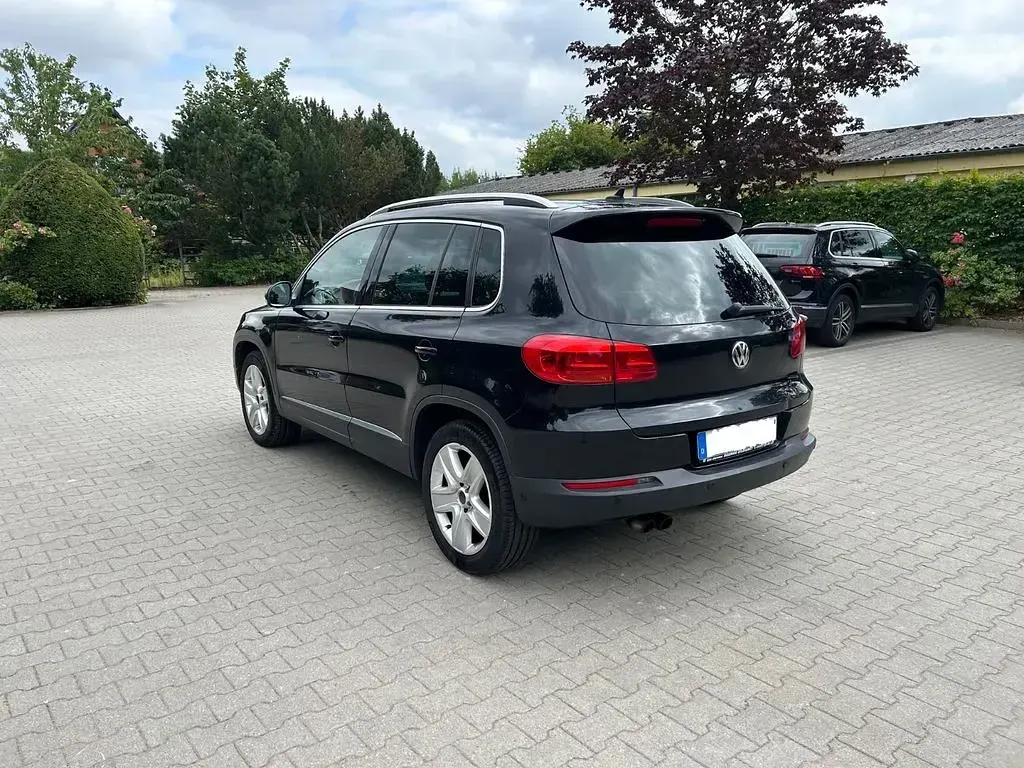 Gebraucht VW Tiguan Sportline 177 PS (130 kW) 2013 Schwarz SUV