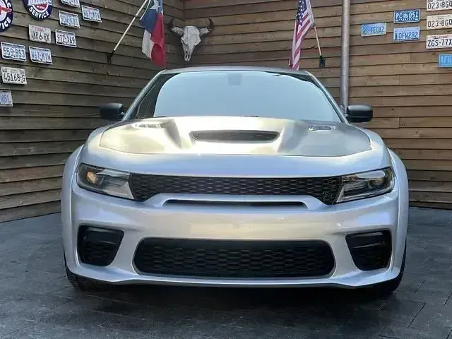 Gebraucht Dodge Charger 492 PS (361 kW) 2020 Silber Limousine