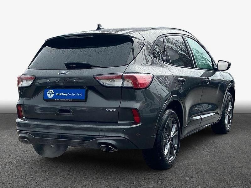 Gebraucht Ford Kuga ST-Line 152 PS (111 kW) 2022 Grau SUV