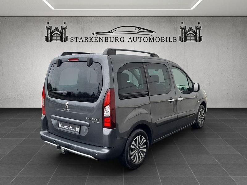 Gebraucht Peugeot Partner Tepee Style 120 PS (88 kW) 2014 Grau Van / Kleinbus