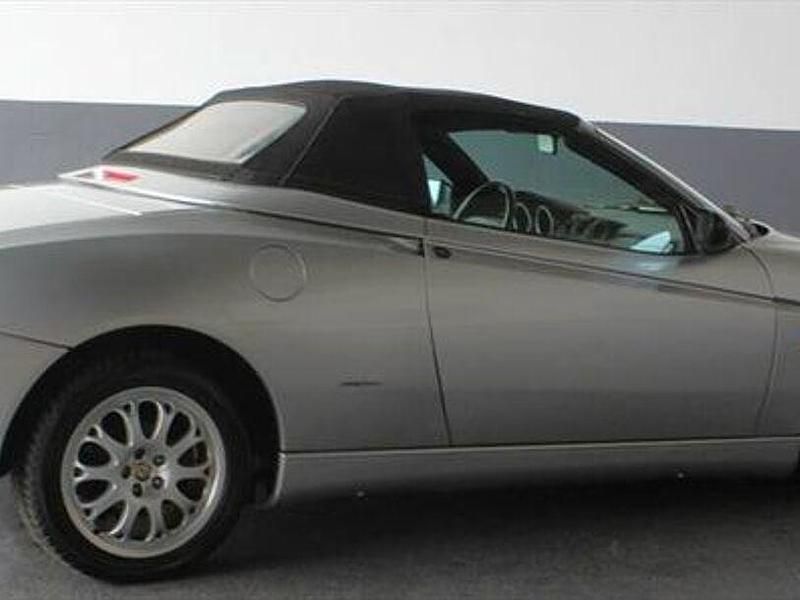 Gebraucht Alfa Romeo Spider 150 PS (110 kW) 2001 Silber Cabrio