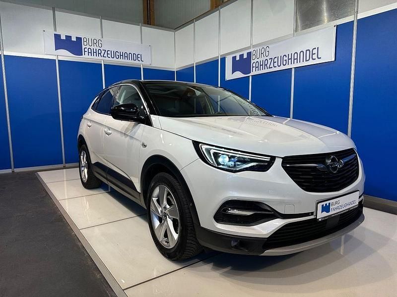 Weiß Gebraucht 2019 Opel Grandland X Innovation SUV | 14.990 € (Fairer Preis) - Bild 1/4