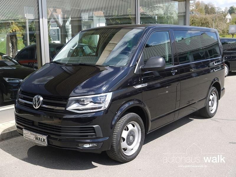 Gebraucht VW Multivan Trendline 150 PS (110 kW) 2019 Schwarz Van / Kleinbus