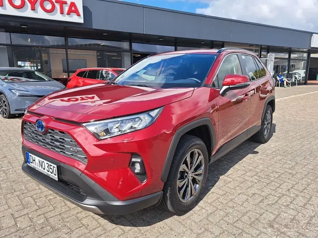 Gebraucht Toyota RAV4 Hybrid Team 218 PS (160 kW) 2024 Tokiorot perleffekt SUV
