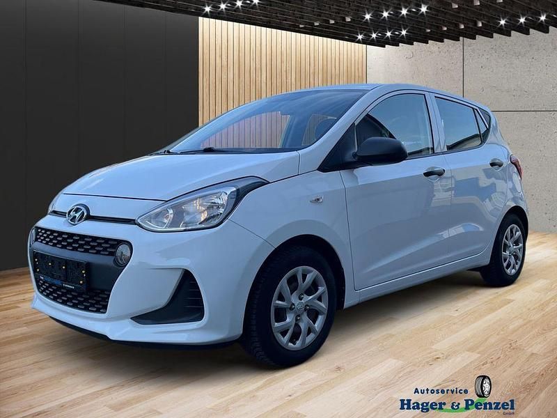 Gebraucht Hyundai i10 Select 115 PS (84 kW) 2019 Weiß Kleinwagen