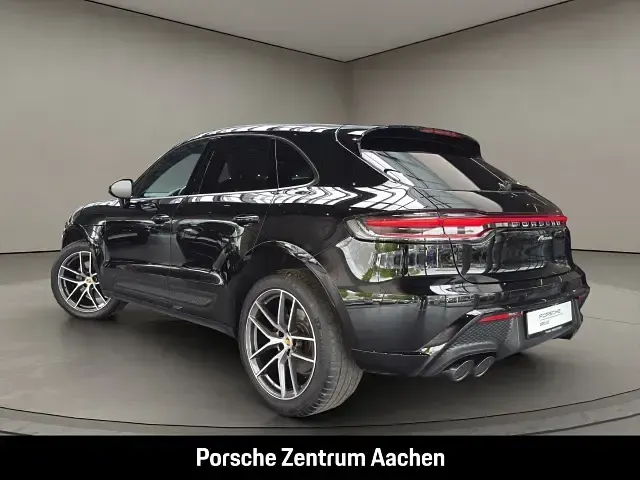 Gebraucht Porsche Macan 265 PS (194 kW) 2024 Schwarz SUV