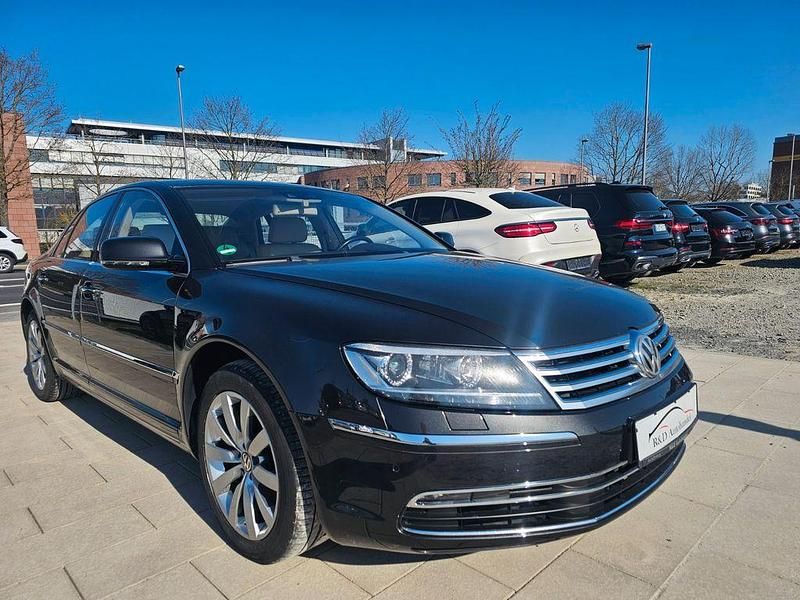 Second-hand VW Phaeton 245 CP (180 kW) 2014 Gri Berlinǎ