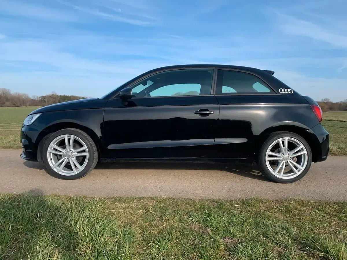 Brugt Audi A1 90 HK (66 kW) 2015 Sort Hatchback