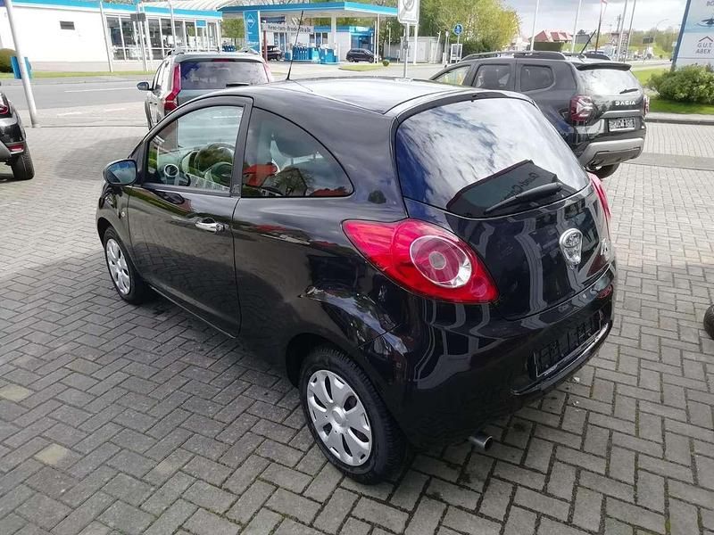 Gebraucht Ford Ka Titanium 69 PS (50 kW) 2011 Midnightschwarz metallic Kleinwagen