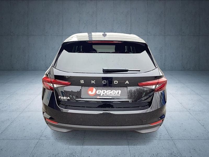 Neu Skoda Fabia Tour 150 PS (110 kW) 2025 Schwarz Limousine