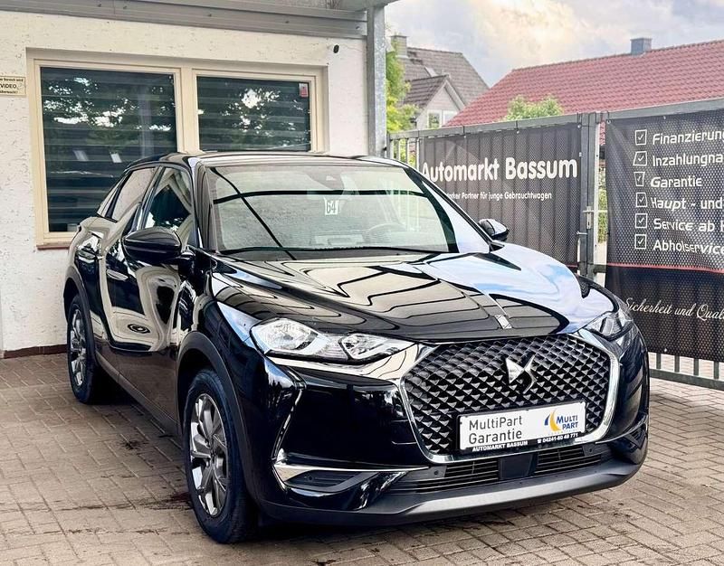 Schwarz Gebraucht 2022 DS Automobiles DS3 Crossback Bastille SUV | 15.290 € (Fairer Preis) - Bild 1/3