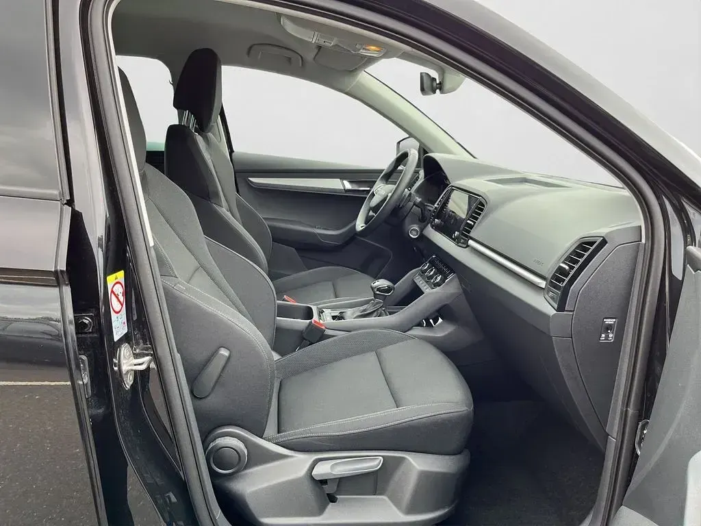 Gebraucht Skoda Karoq Selection 150 PS (110 kW) 2025 Blackmagic perleffekt (metallic) SUV