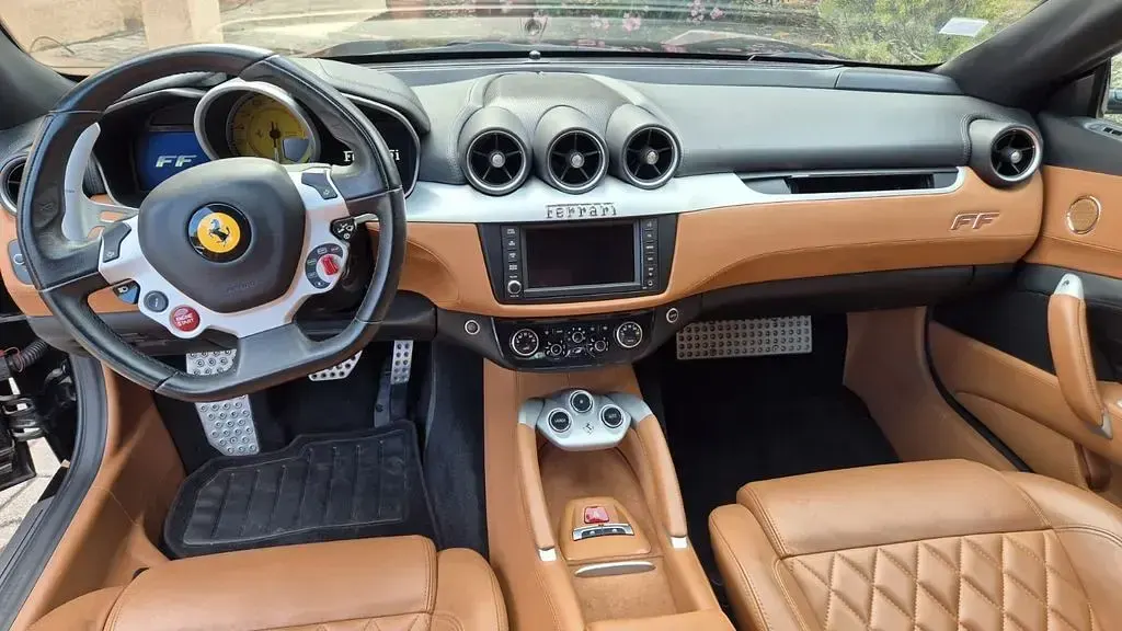 Gebraucht Ferrari FF 659 PS (484 kW) 2012 Schwarz Kombi
