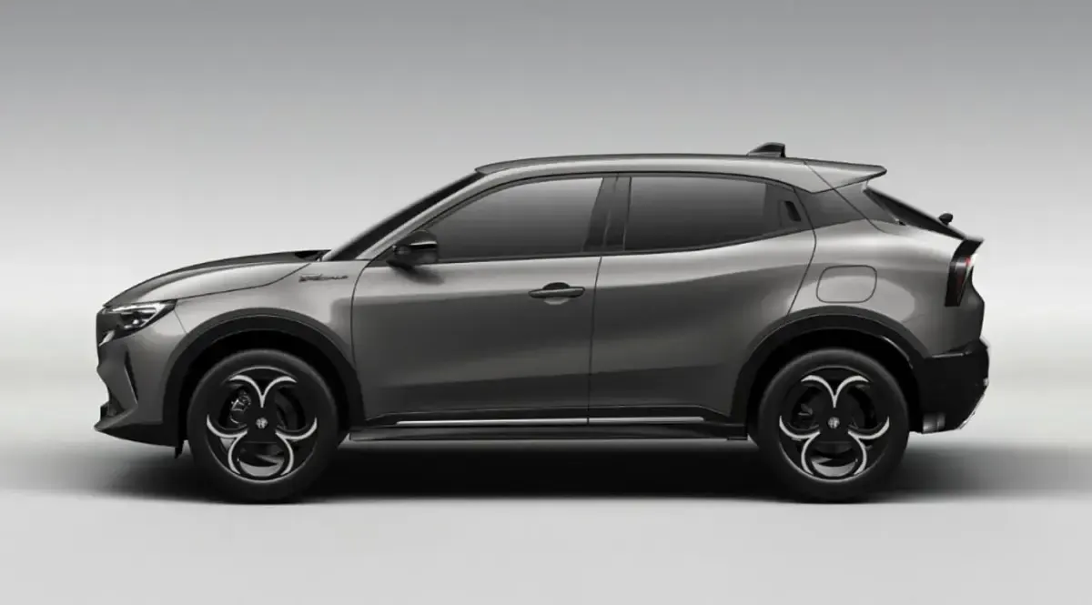 Neu Alfa Romeo Junior Edizione Speciale 145 PS (106 kW) 2026 Grigio arese metallic SUV