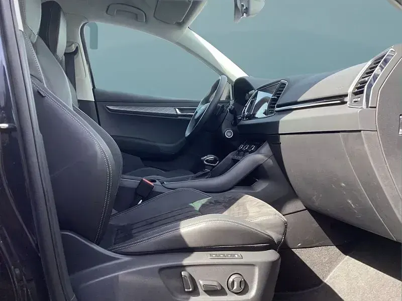 Gebraucht Skoda Karoq 150 PS (110 kW) 2025 Schwarz SUV