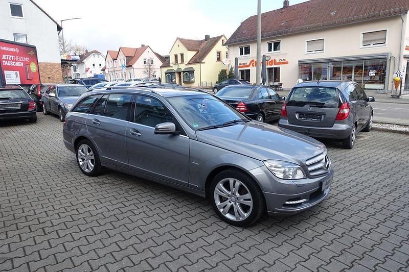 Gebraucht Mercedes C200 184 PS (135 kW) 2011 Silber Kombi