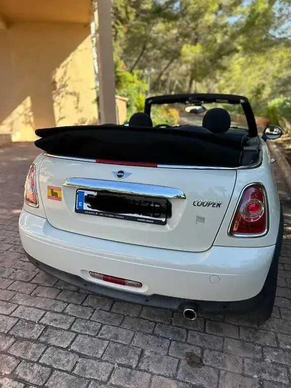 Gebraucht Mini Cooper 122 PS (89 kW) 2016 Weiß Kleinwagen