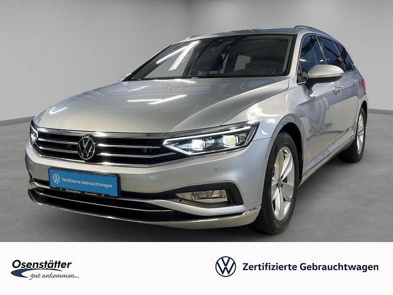 Silber Gebraucht 2024 VW Passat Elegance Kombi | 41.210 € (Etwas zu teuer) - Bild 1/4