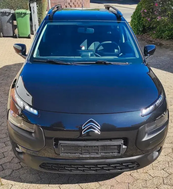Used Citroën C4 PureTech 82 HP (60 kW) 2018 Black Sedan