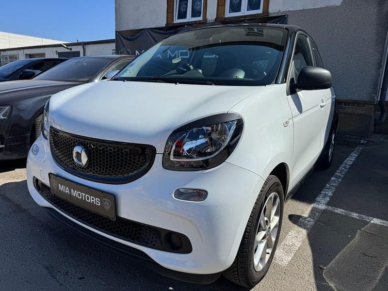 Second-hand Smart ForFour Basis 71 CP (52 kW) 2017 Alb Hatchback