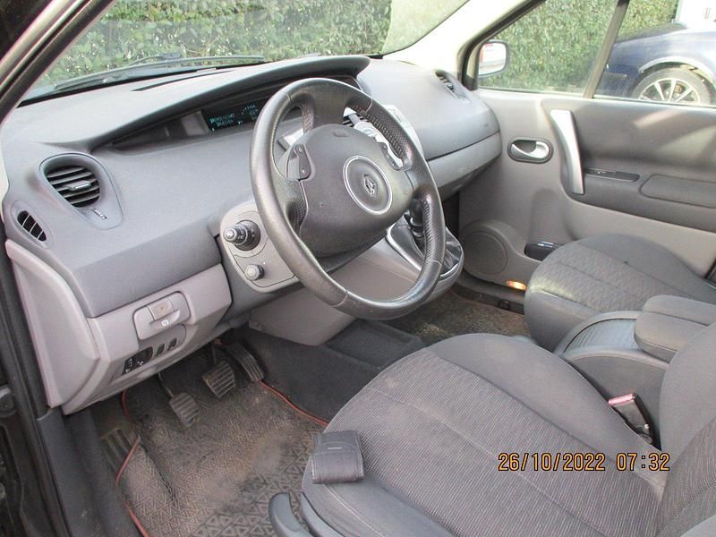 Gebraucht Renault Grand Scénic II 131 PS (96 kW) 2008 Schwarz Van / Kleinbus