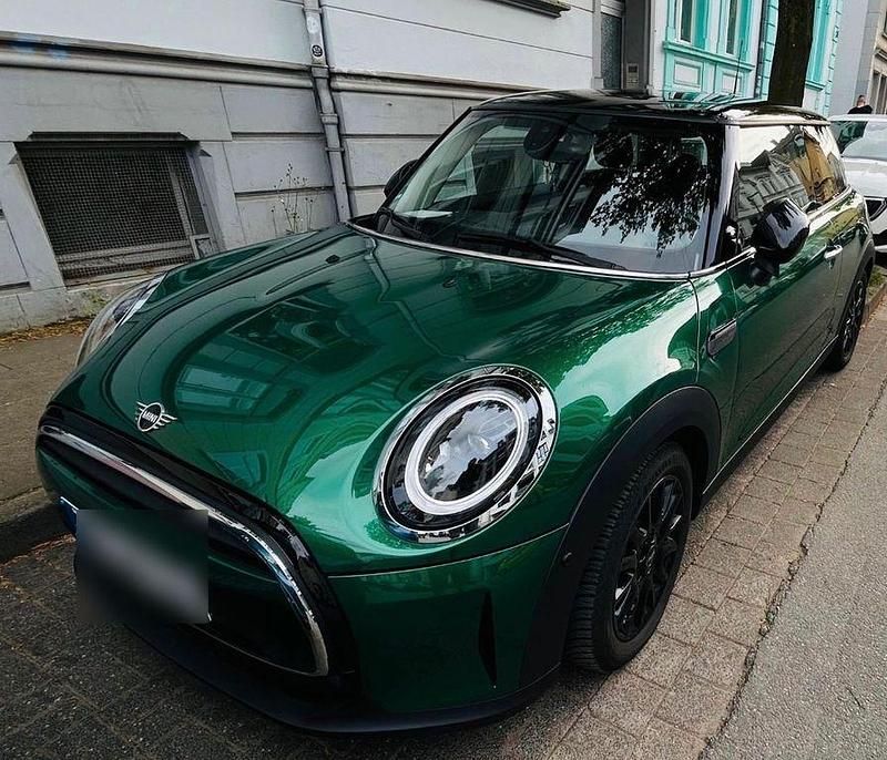 Grün Gebraucht 2023 Mini Cooper Kleinwagen | 23.990 € (Fairer Preis) - Bild 1/4