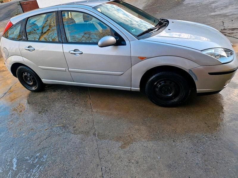 Gebraucht Ford Focus 114 PS (83 kW) 2003 Kleinwagen
