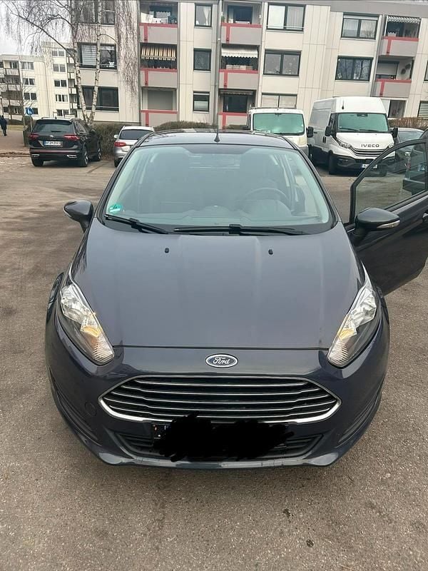 Andere farben Gebraucht 2015 Ford Fiesta Kleinwagen | 4.500 € - Bild 1/4