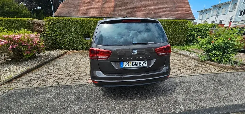 Gebraucht Seat Alhambra Crono 150 PS (110 kW) 2015 Braun Van / Kleinbus
