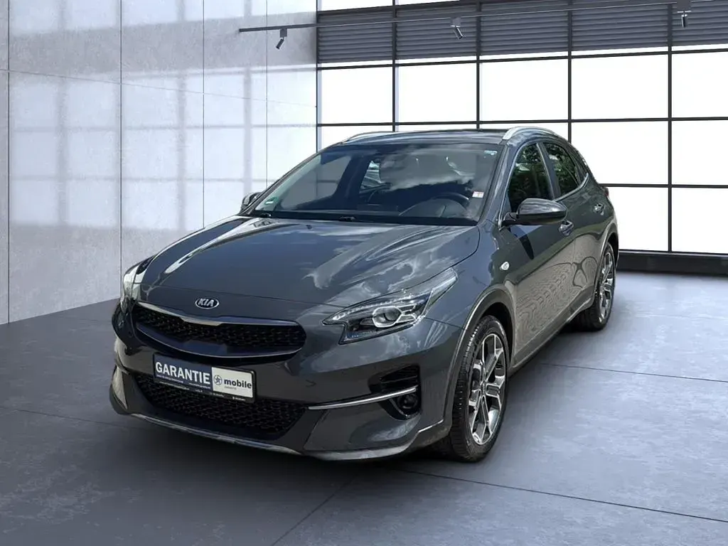 Gebraucht Kia XCeed 140 PS (102 kW) 2020 Grau SUV