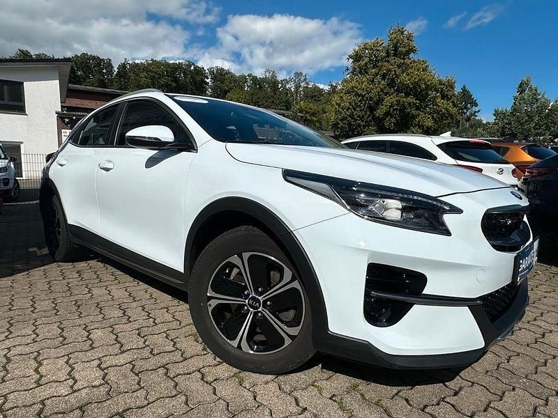 Gebraucht Kia XCeed Vision 141 PS (103 kW) 2021 Carrara weiß SUV
