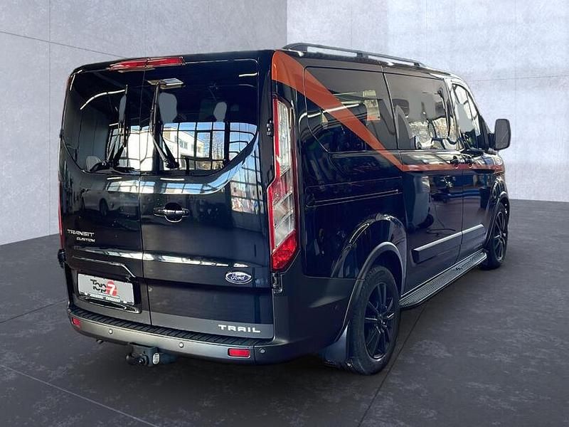 Gebraucht Ford Transit Custom Trend 131 PS (96 kW) 2020 Schwarz Kombi