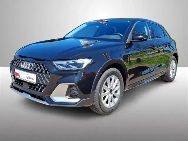 Gebraucht Audi A1 Basis 110 PS (80 kW) 2023 Mythosschwarz metallic SUV