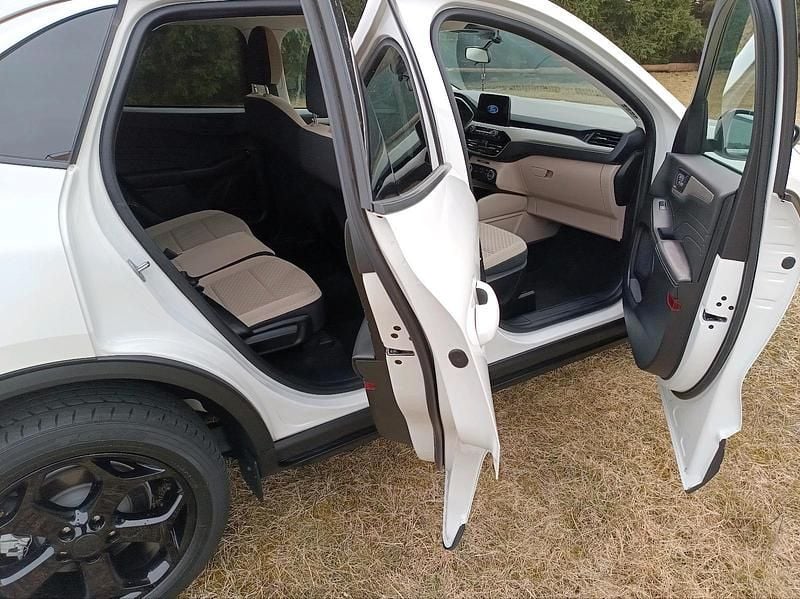 Gebraucht Ford Escape 183 PS (134 kW) 2022 Weiß SUV