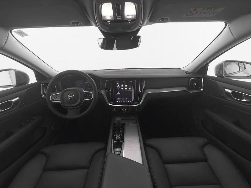 Gebraucht Volvo V60 CC Plus 197 PS (144 kW) 2024 Grau vapour grey / metallic Kombi