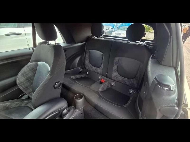 Gebraucht Mini Cooper Cabriolet 136 PS (100 kW) 2017 Weiß Cabrio