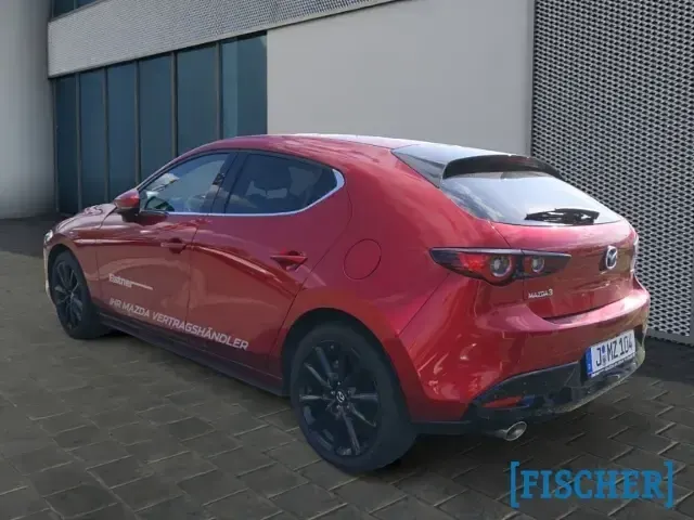 Gebraucht Mazda 3 Exclusive-Line 186 PS (136 kW) 2023 Soul red crystal Kleinwagen