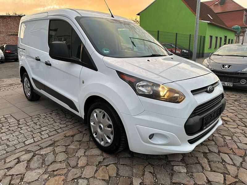 Gebraucht Ford Transit Connect Trend 101 PS (74 kW) 2018 Frostweiß Van / Kleinbus