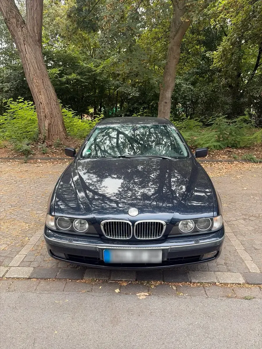 Gebraucht BMW 520 150 PS (110 kW) 1999 Blau Limousine
