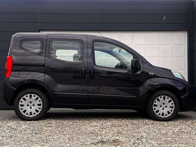Gebraucht Peugeot Bipper Active 75 PS (55 kW) 2013 Metalliclackierung Van / Kleinbus