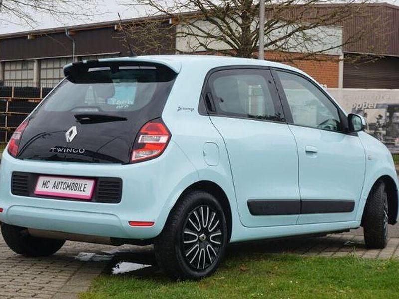Gebraucht Renault Twingo Expression 71 PS (52 kW) 2015 Blau Kleinwagen