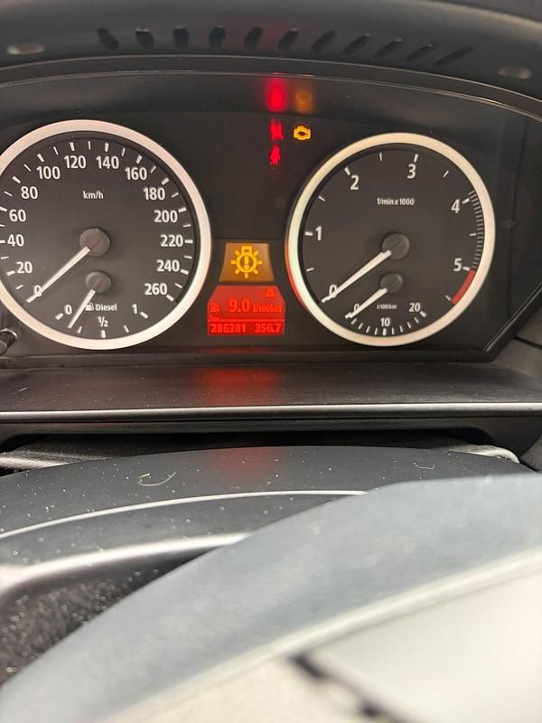 Brugt BMW 525 176 HK (129 kW) 2005 Blå Sedan