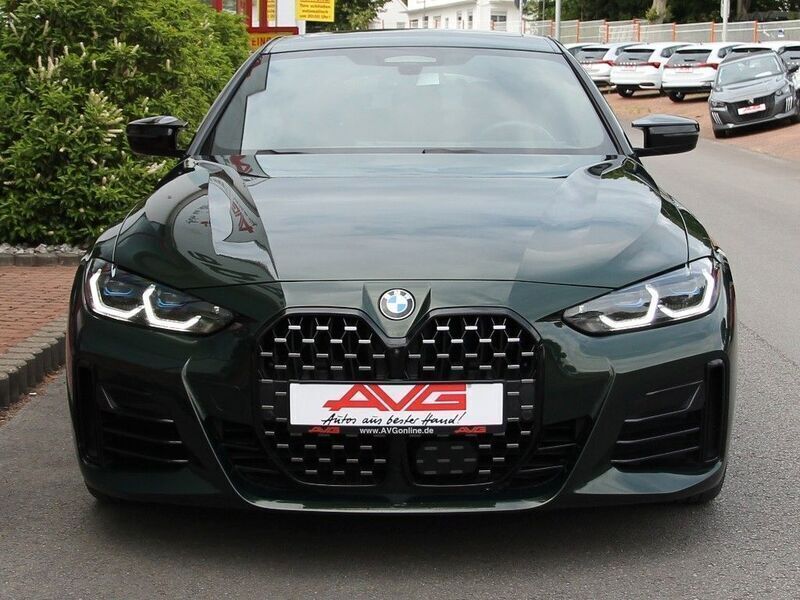 Grün Gebraucht 2024 BMW M440 M Sport Limousine | 55.950 € (Fairer Preis) - Bild 1/4