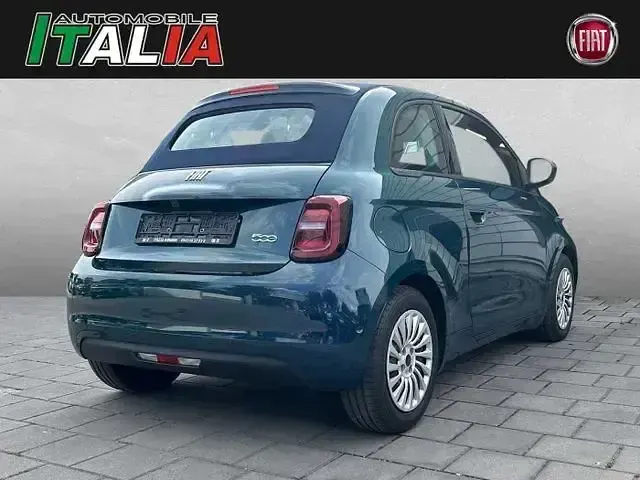 Gebraucht Fiat 500e 86 kW (118 PS) 2023 Grün Cabrio
