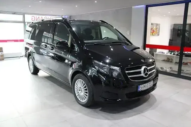 Gebraucht Mercedes V250 190 PS (139 kW) 2019 Schwarz Van / Kleinbus