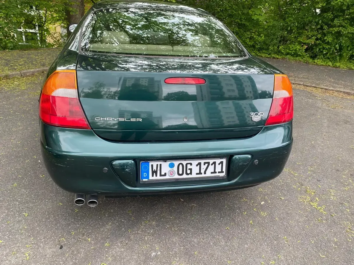 Używany Chrysler 300M 254 KM (186 kW) 1998 Zielony Sedan/Limuzyna
